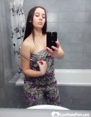    :        !